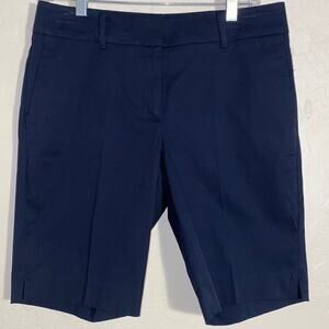 Ann Taylor petite curve fit navy shorts